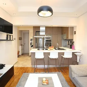 Markos City Center Apartment