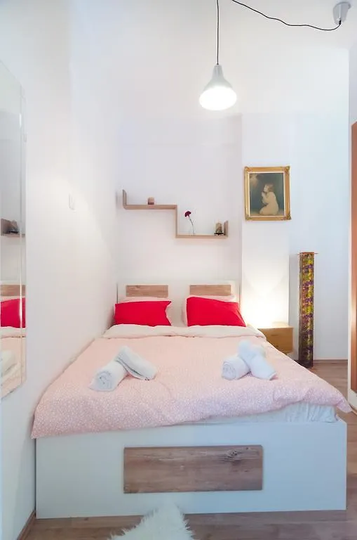 Aristotelous Street Small Apartment Thessaloniki Greece